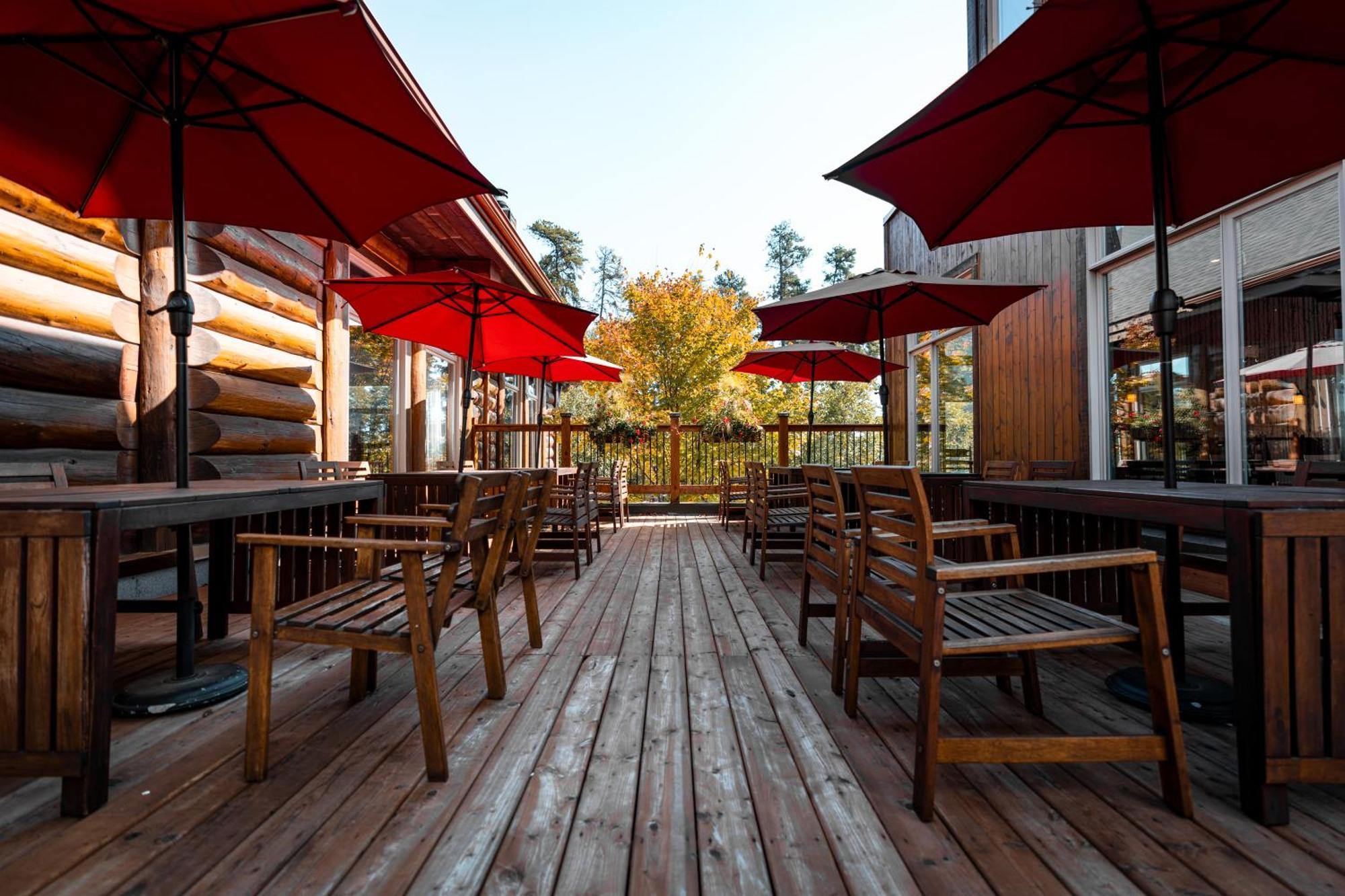 Auberge Du Lac Taureau Saint-Michel des Saints Exterior photo